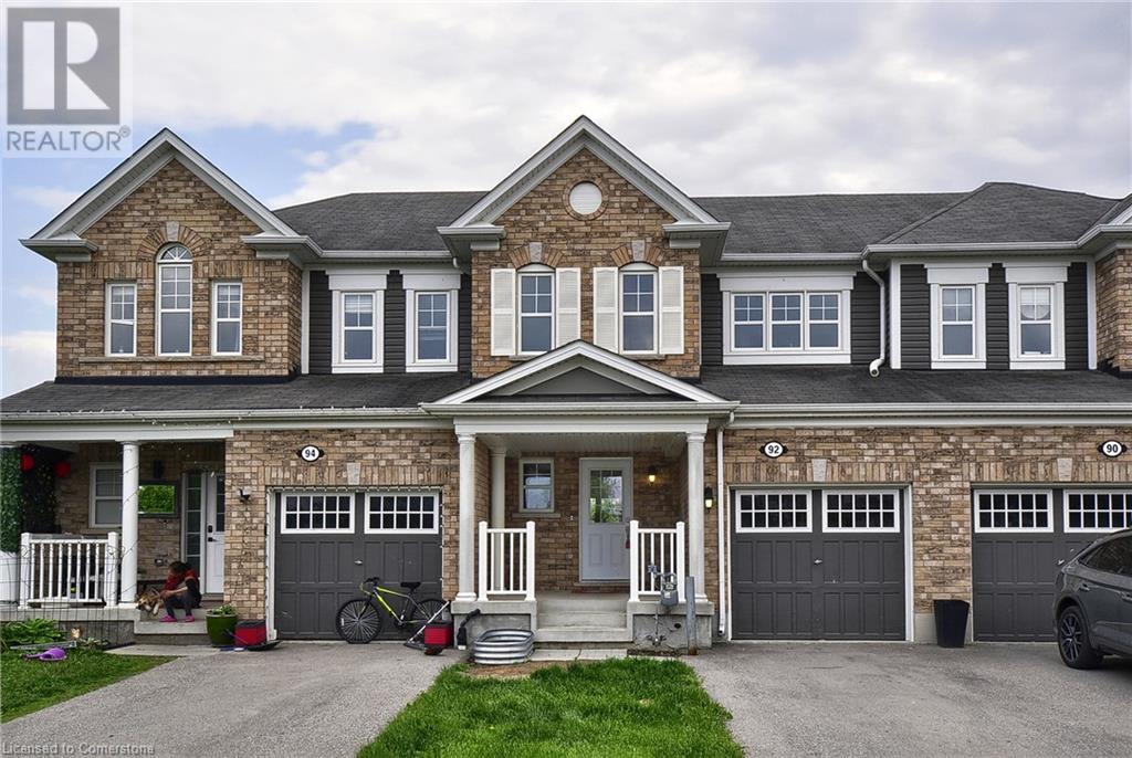 92 GLENVISTA Drive, Kitchener, Ontario