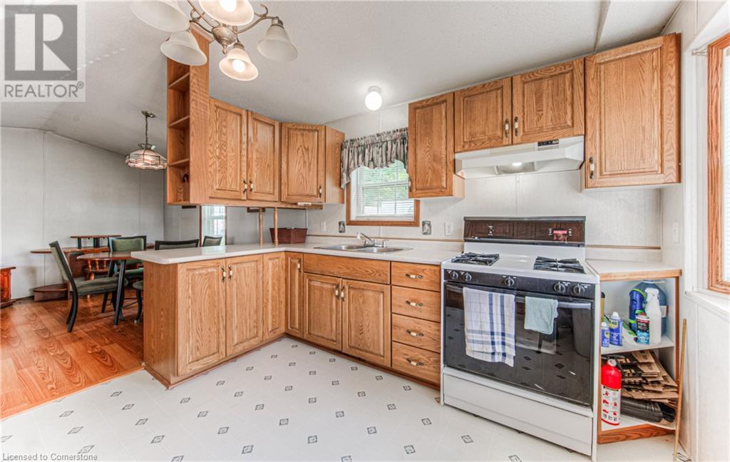 580 Beaver Creek Road Unit# 61, Waterloo, Ontario  N2J 3Z4 - Photo 13 - 40739636