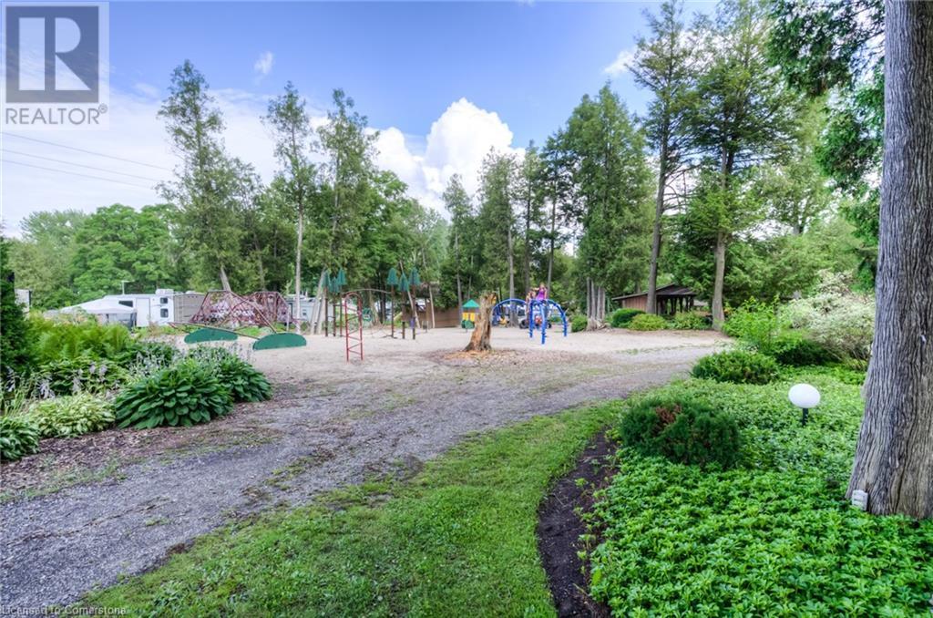 580 Beaver Creek Road Unit# 61, Waterloo, Ontario  N2J 3Z4 - Photo 39 - 40739636
