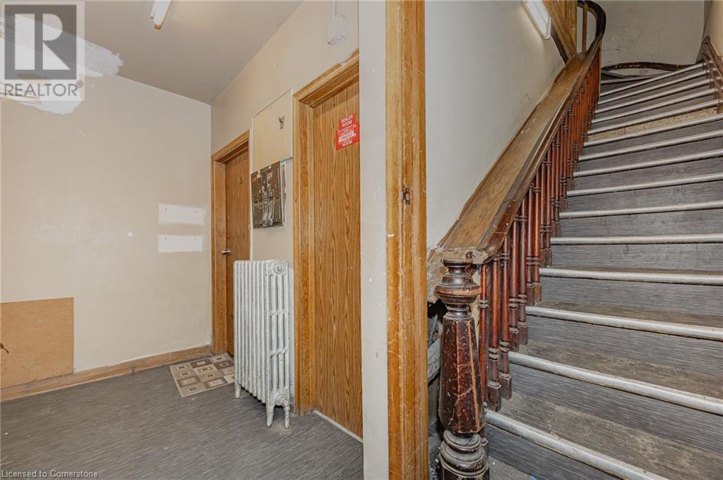 138 Chatham Street, Brantford, Ontario  N3S 4G4 - Photo 23 - 40739562