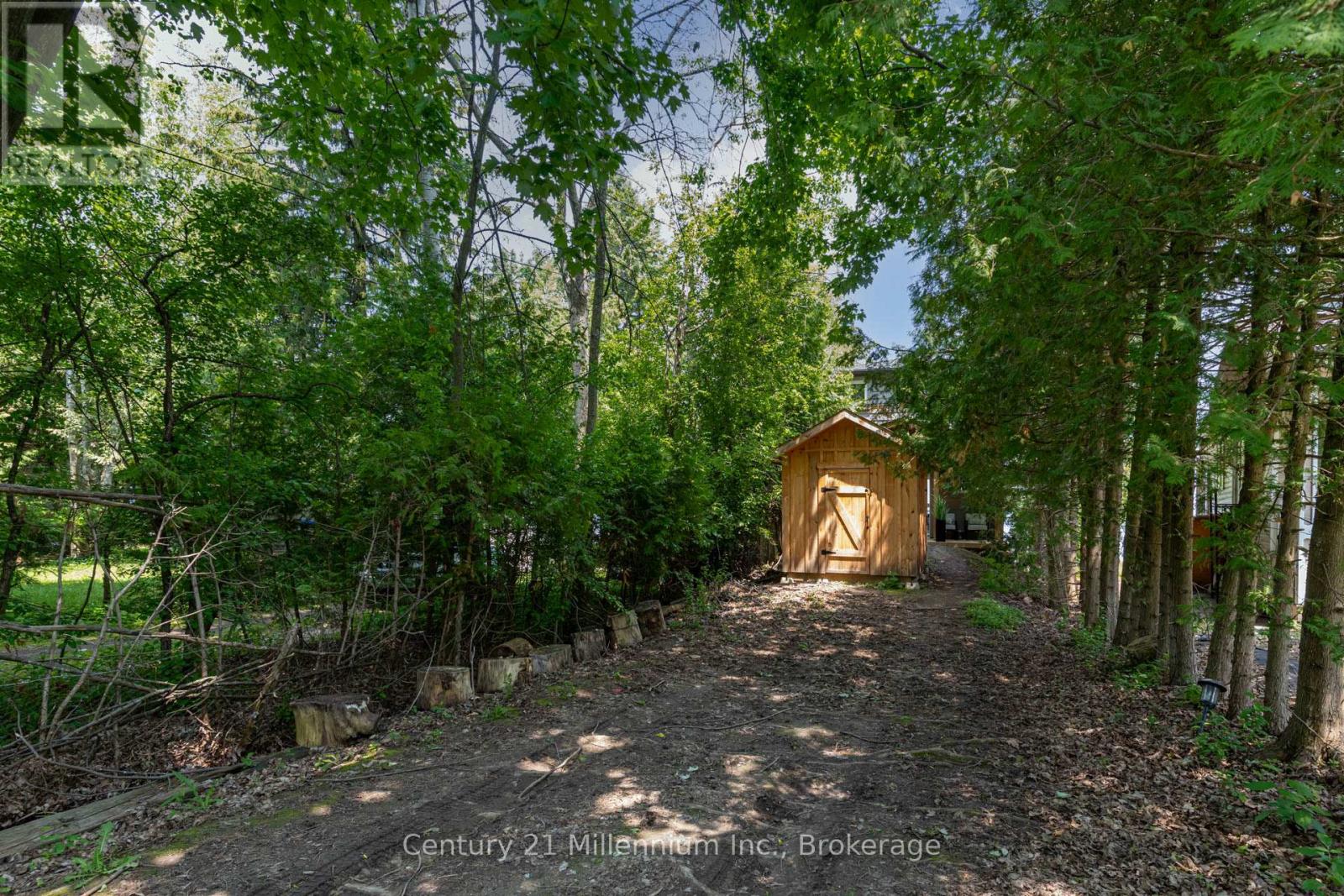 75 Glen Road, Collingwood, Ontario  L9Y 0X2 - Photo 48 - S12217267