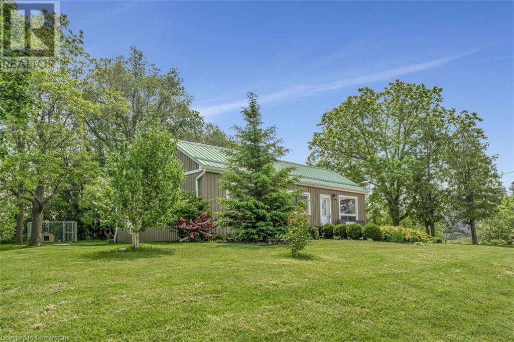 1390 Mckenzie Road, Caledonia, Ontario  N3W 2C2 - Photo 3 - 40740855