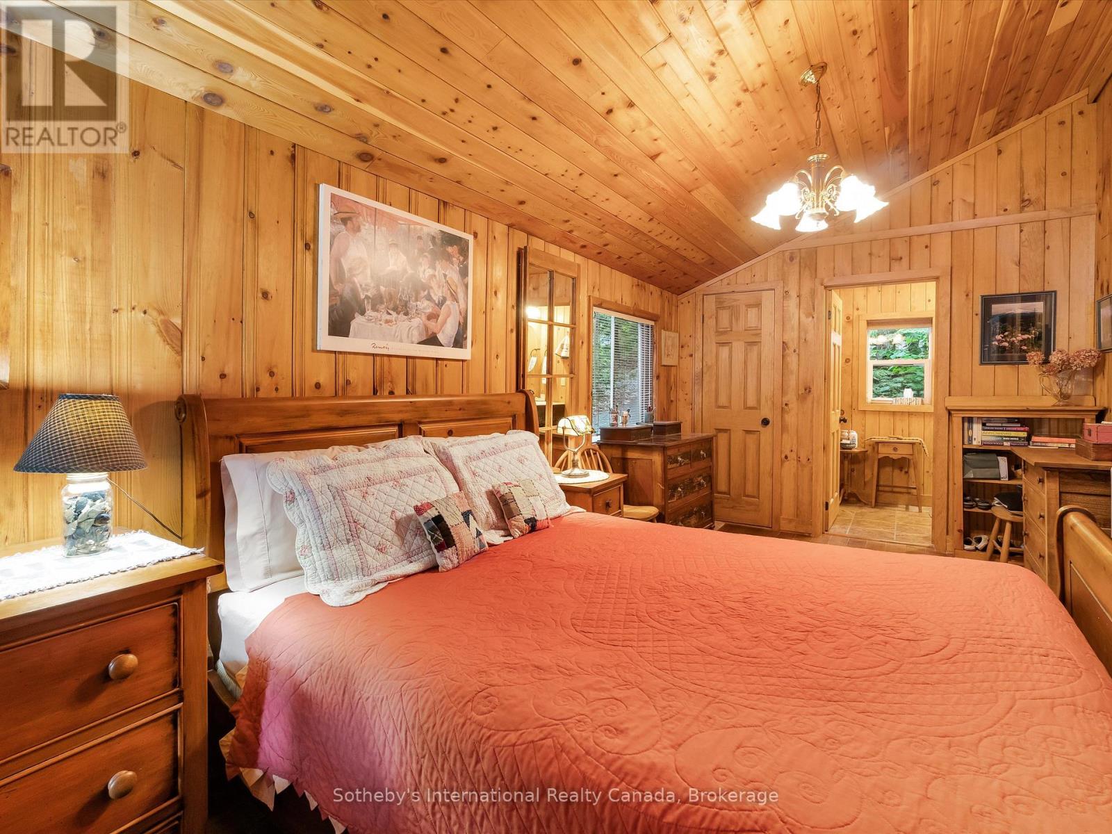 1507 Old Hwy 117, Lake Of Bays, Ontario  P0B 1A0 - Photo 14 - X12217396