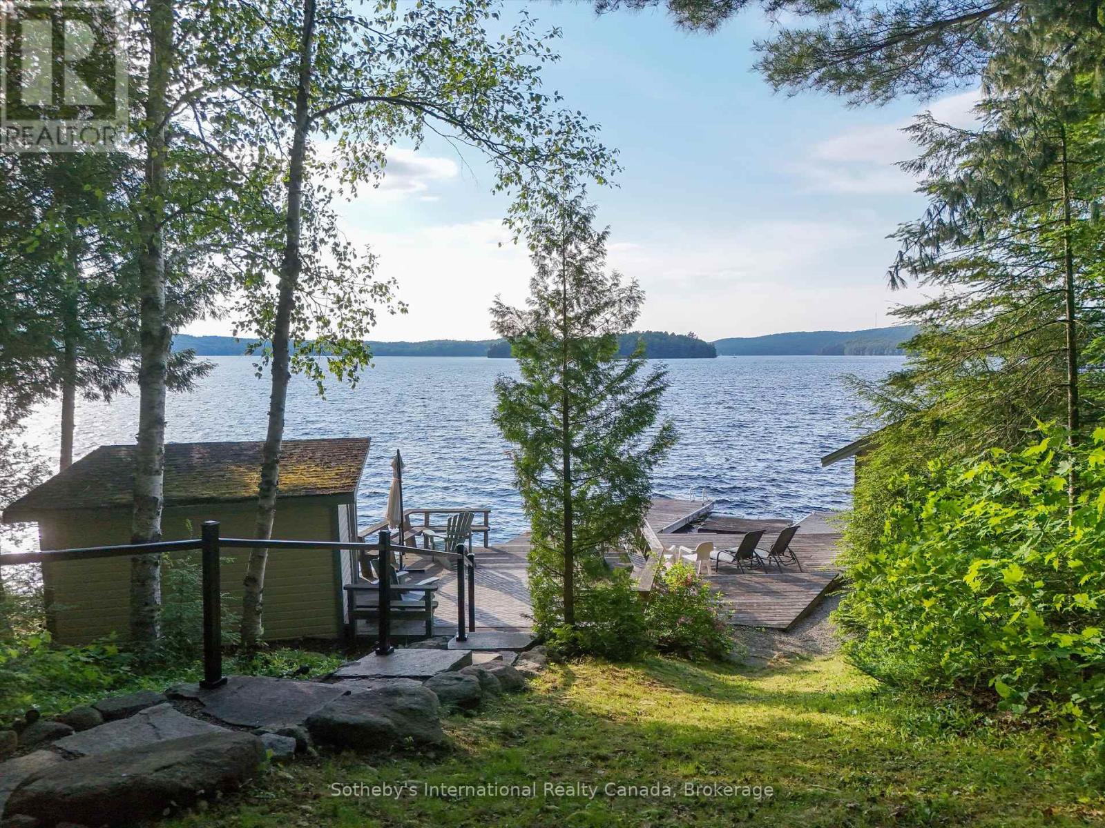 1507 Old Hwy 117, Lake Of Bays, Ontario  P0B 1A0 - Photo 2 - X12217396