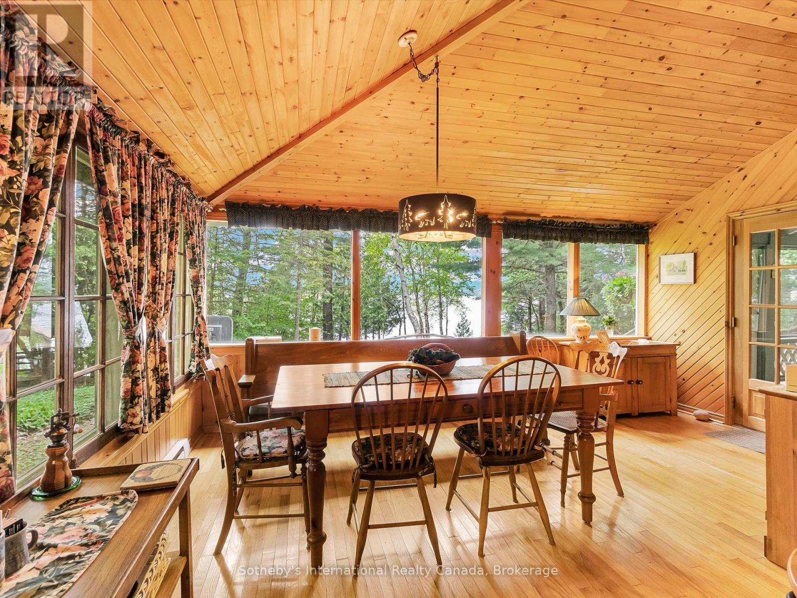 1507 Old Hwy 117, Lake Of Bays, Ontario  P0B 1A0 - Photo 21 - X12217396