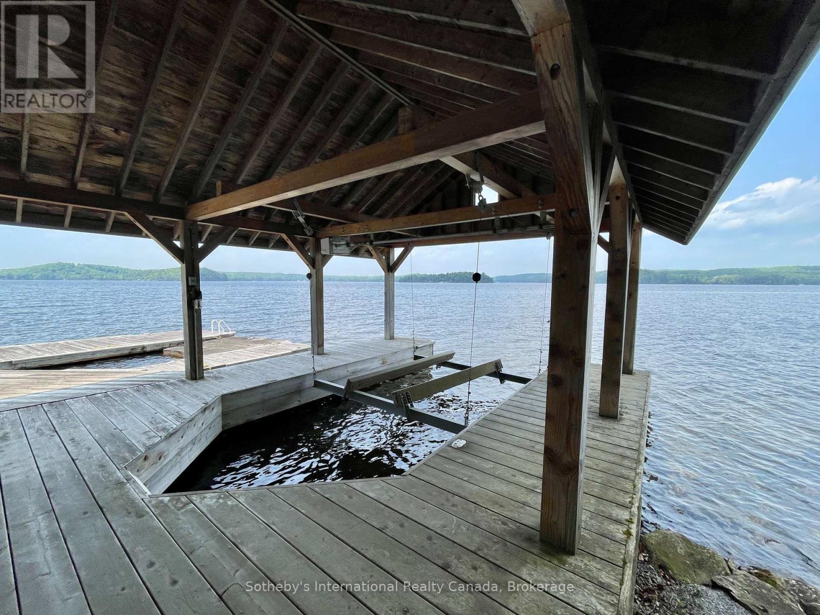 1507 Old Hwy 117, Lake Of Bays, Ontario  P0B 1A0 - Photo 29 - X12217396