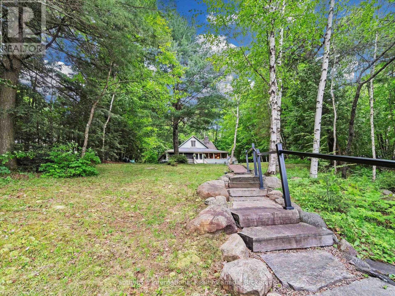 1507 Old Hwy 117, Lake Of Bays, Ontario  P0B 1A0 - Photo 7 - X12217396