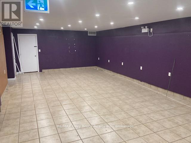 1071 2nd Avenue E, Owen Sound, Ontario  N4K 2H8 - Photo 2 - X12217466