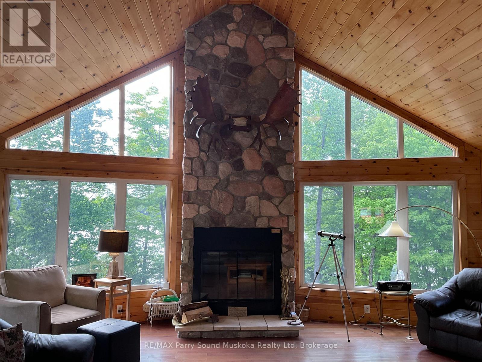 1990 North Road, Parry Sound Remote Area, Ontario  P0H 1S0 - Photo 12 - X12217605