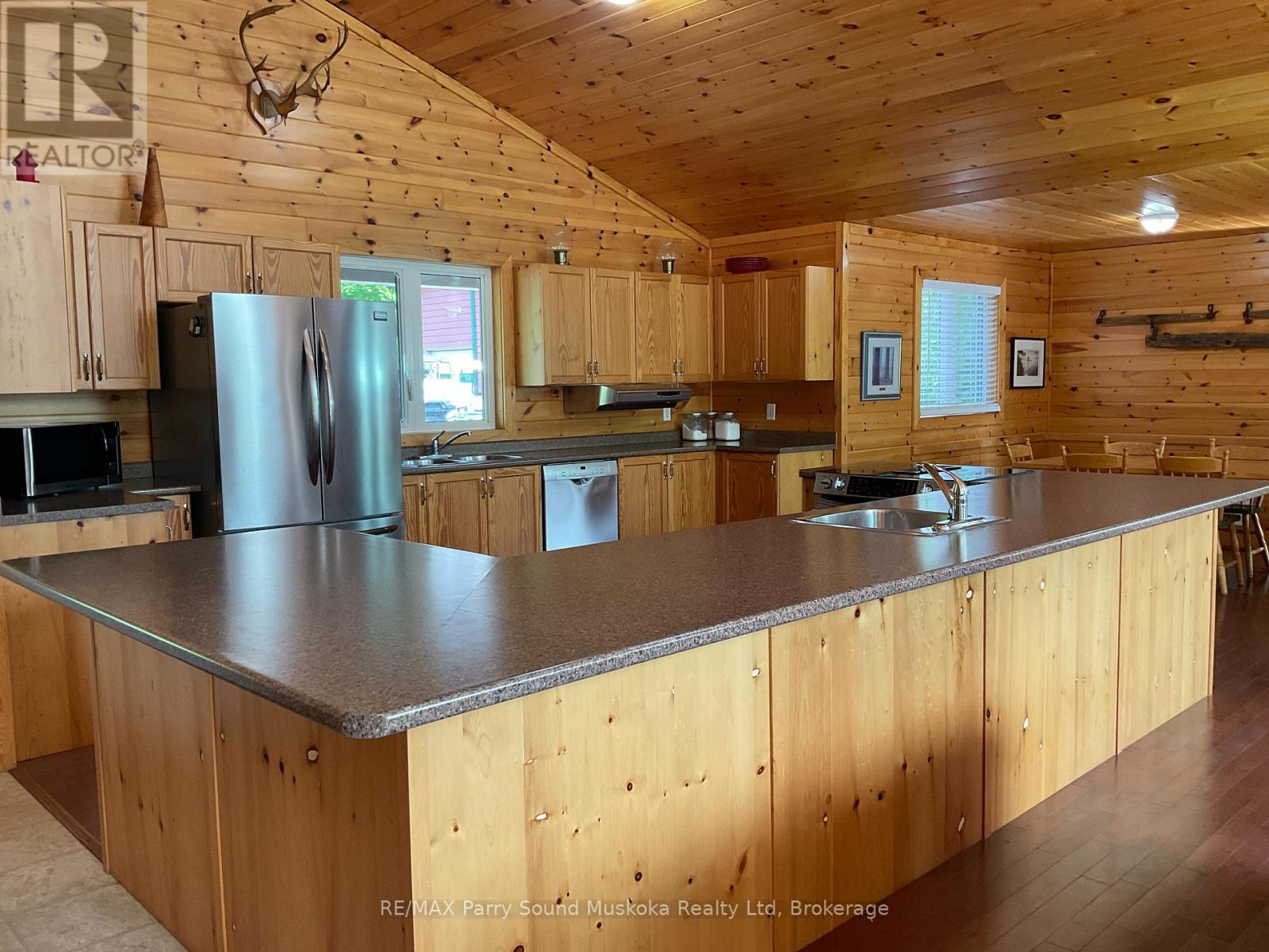 1990 North Road, Parry Sound Remote Area, Ontario  P0H 1S0 - Photo 16 - X12217605