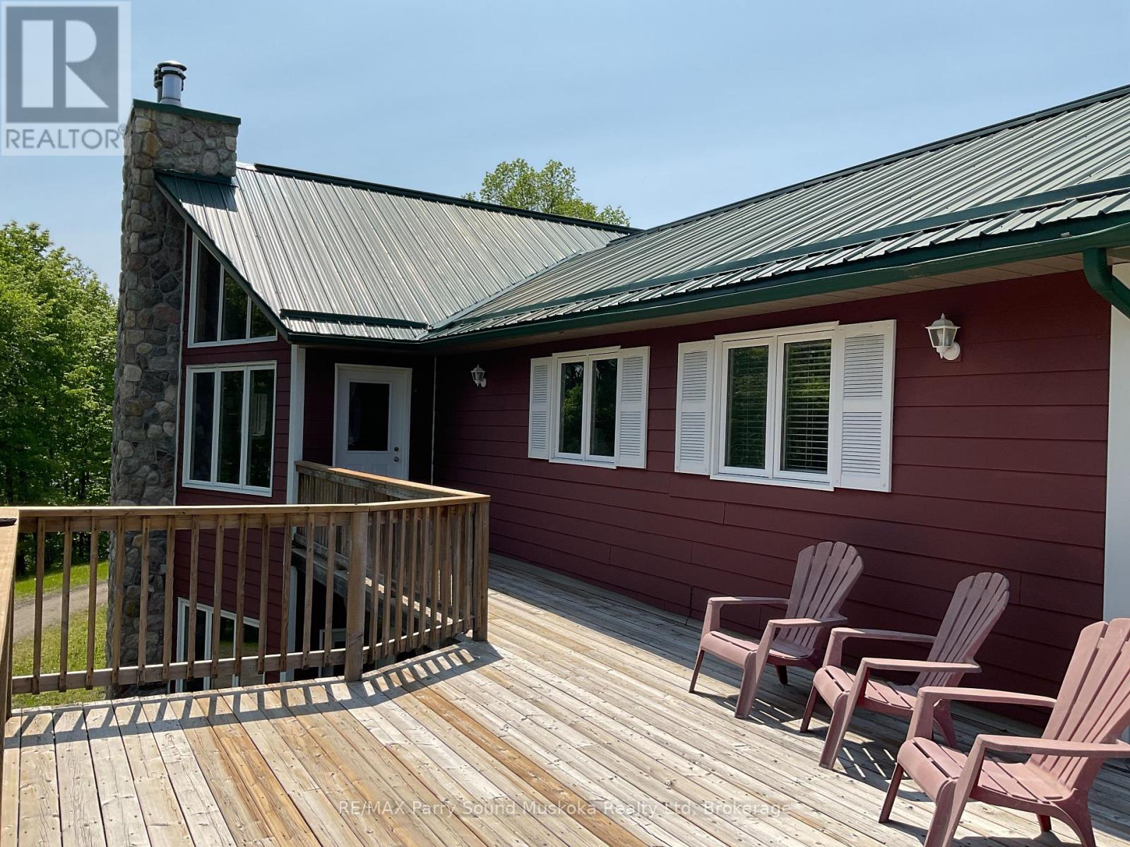 1990 North Road, Parry Sound Remote Area, Ontario  P0H 1S0 - Photo 2 - X12217605