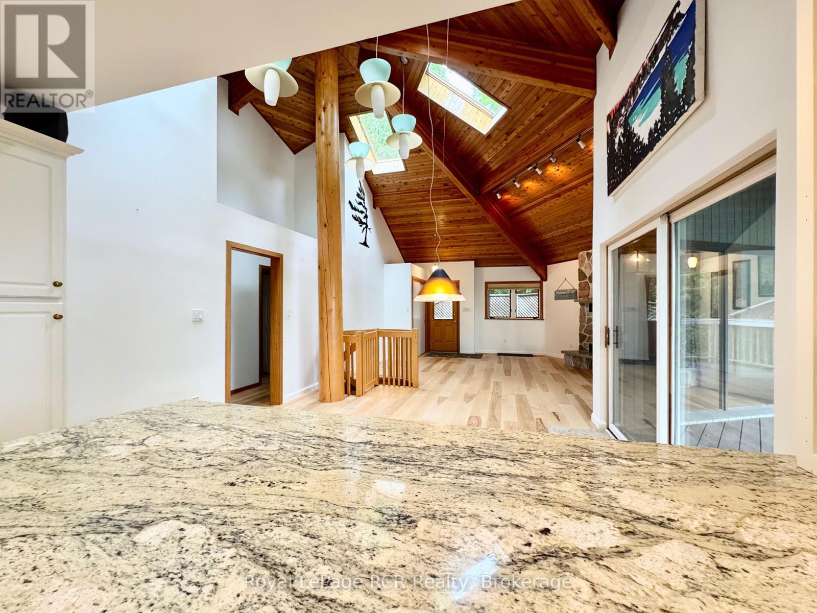 15 Georgian Drive, Northern Bruce Peninsula, Ontario  N0H 1W0 - Photo 14 - X12217606