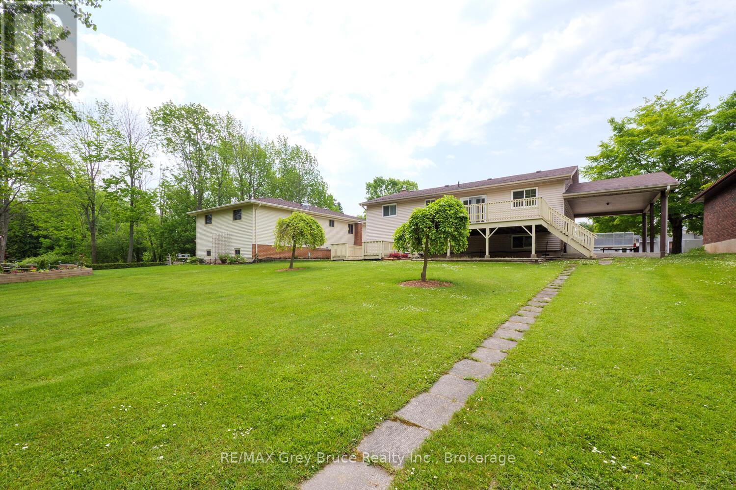 770 27th Street W, Owen Sound, Ontario  N4K 4J8 - Photo 30 - X12217680