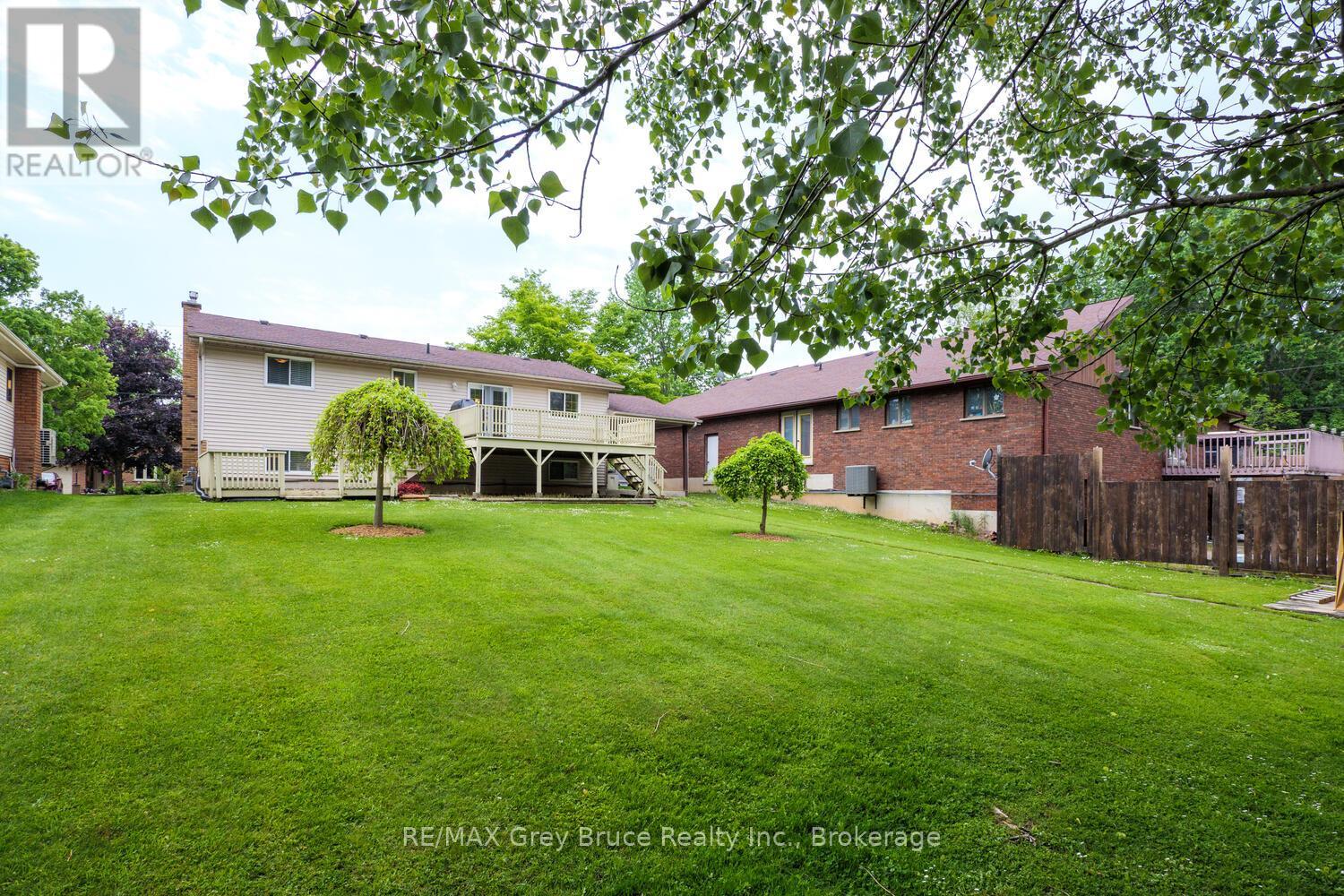 770 27th Street W, Owen Sound, Ontario  N4K 4J8 - Photo 32 - X12217680