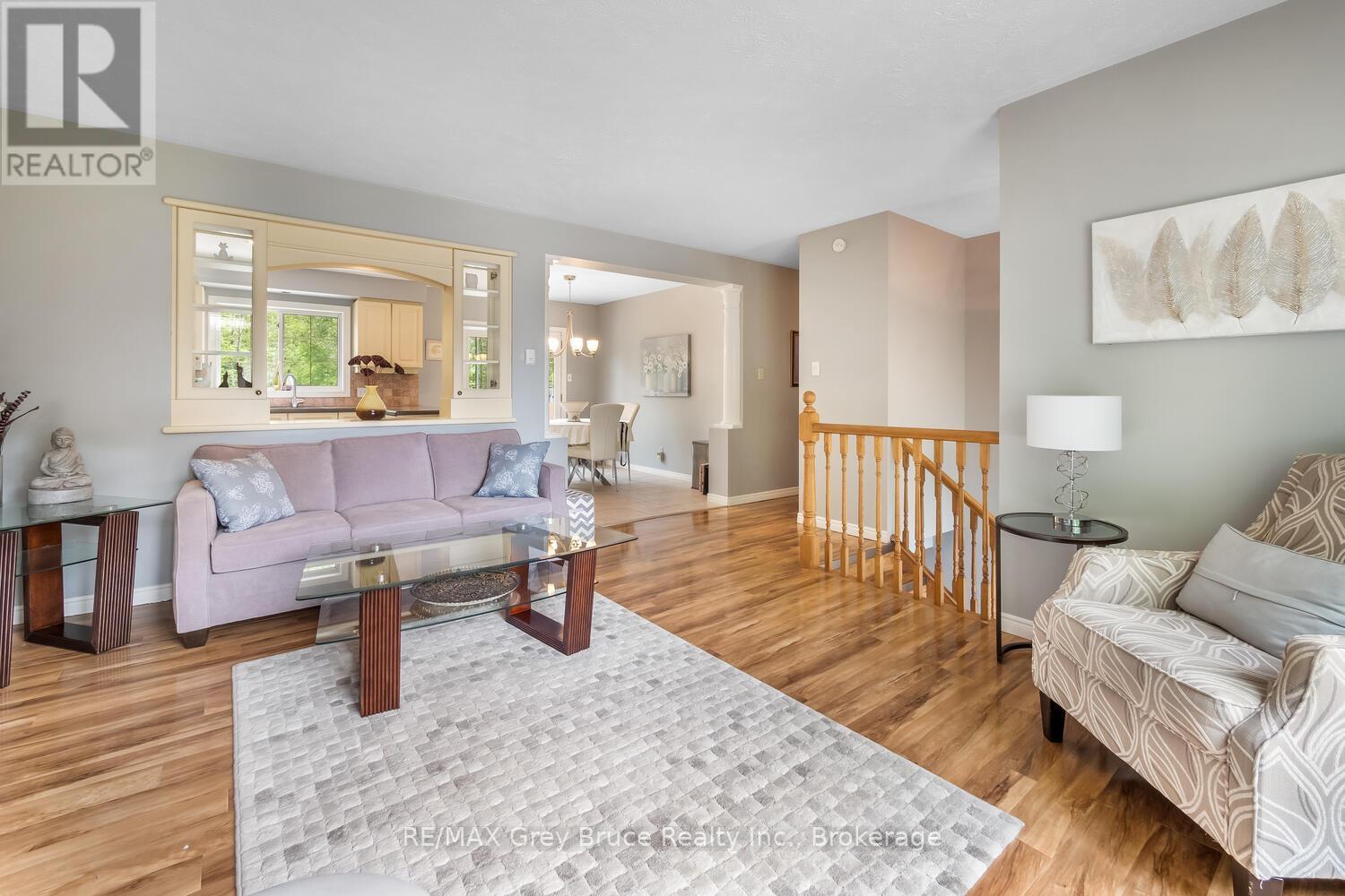 770 27th Street W, Owen Sound, Ontario  N4K 4J8 - Photo 8 - X12217680
