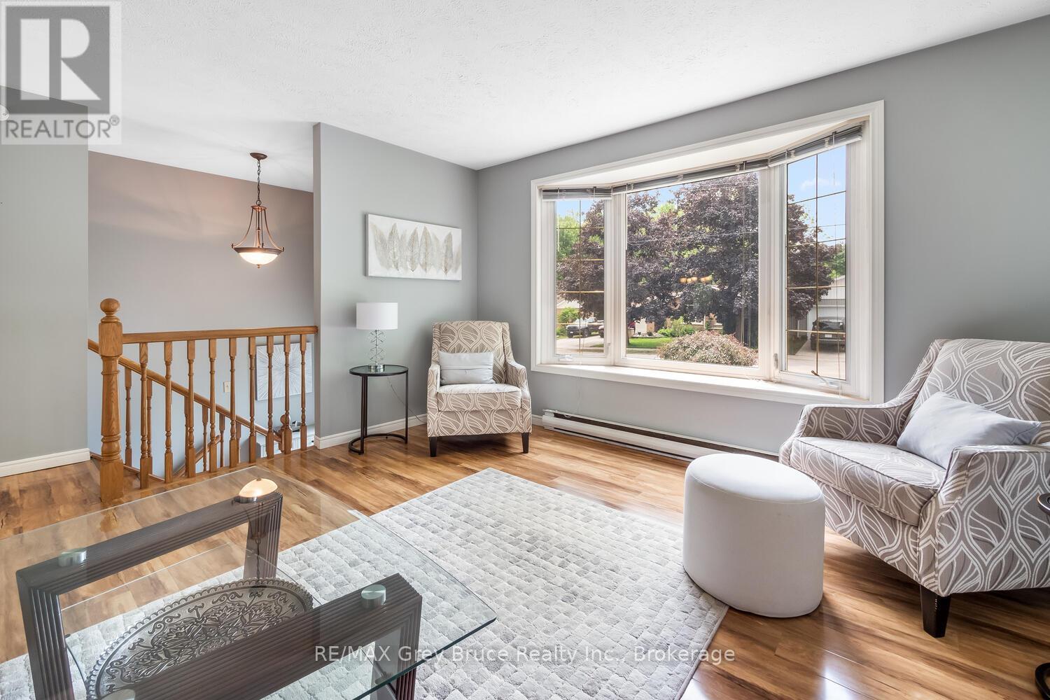 770 27th Street W, Owen Sound, Ontario  N4K 4J8 - Photo 9 - X12217680