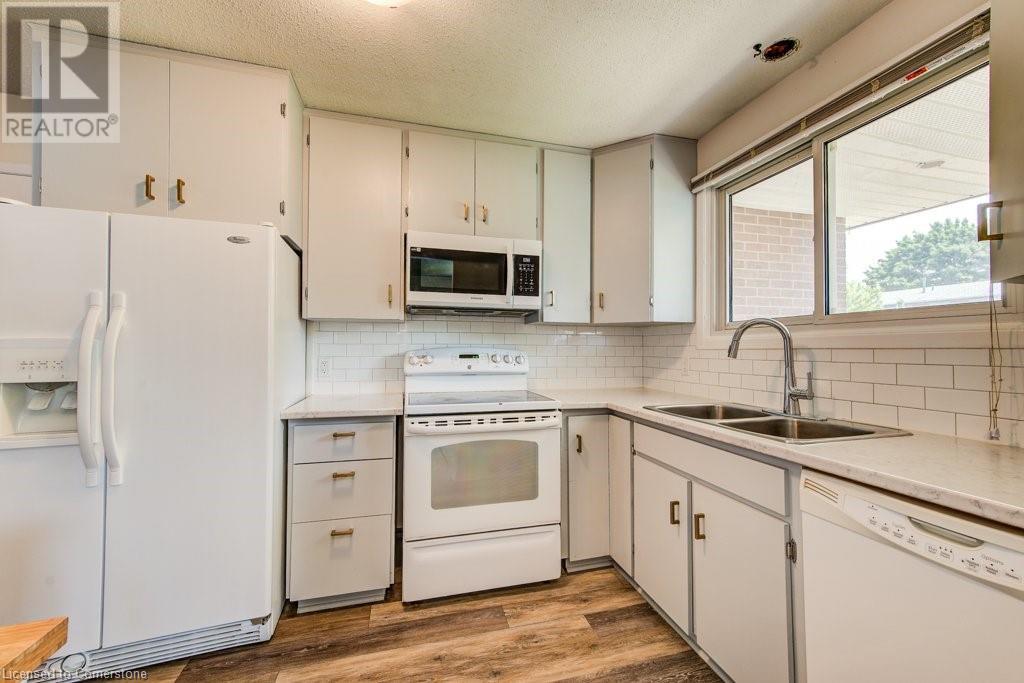 90 Blackhorne Drive Unit# Upper, Kitchener, Ontario  N2E 1T4 - Photo 7 - 40735425