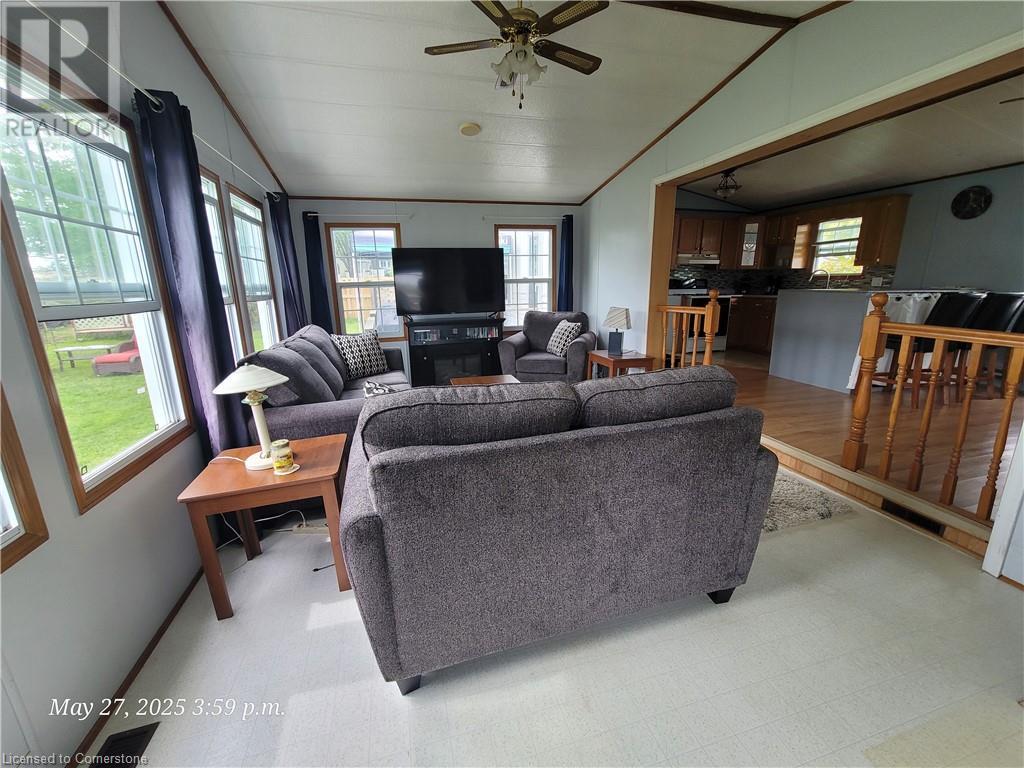 580 Beaver Creek Road Unit# 62, Waterloo, Ontario  N2J 3Z4 - Photo 4 - 40739406