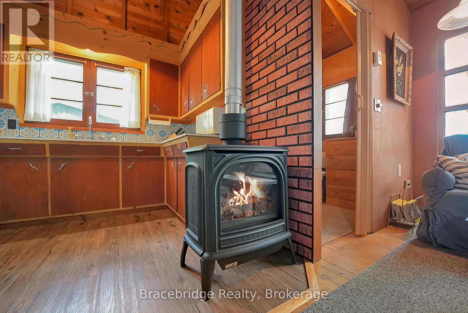 1175 Kendrick Creek Lane, Minden Hills, Ontario  K0M 2K0 - Photo 20 - X12218024