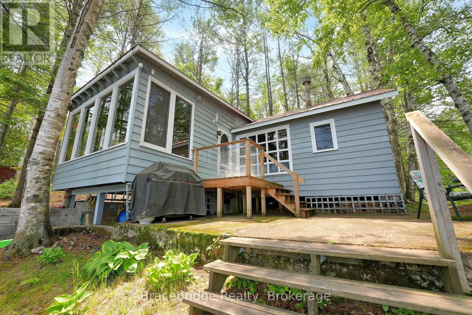 1175 Kendrick Creek Lane, Minden Hills, Ontario  K0M 2K0 - Photo 6 - X12218024