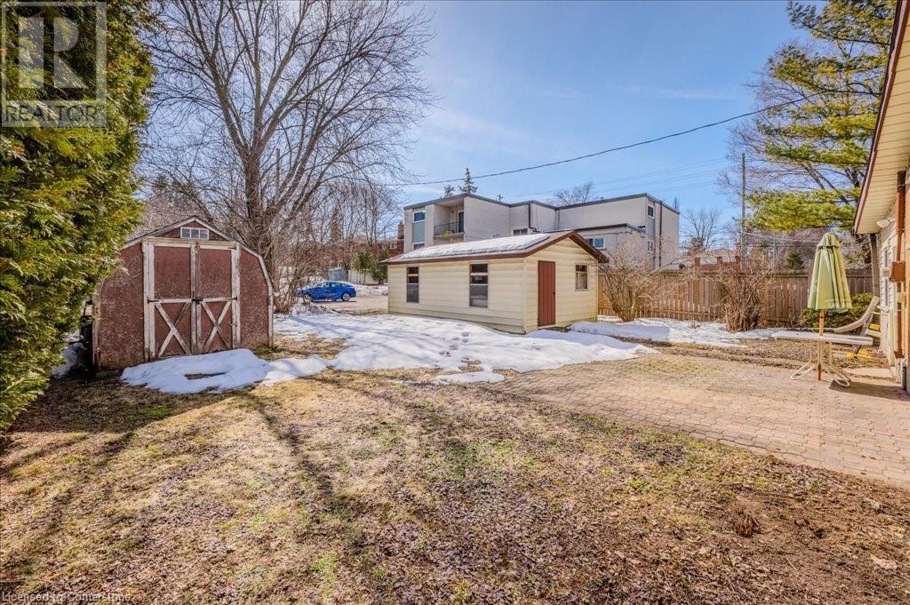 117 Marshall Street, Waterloo, Ontario  N2J 2T6 - Photo 38 - 40740874