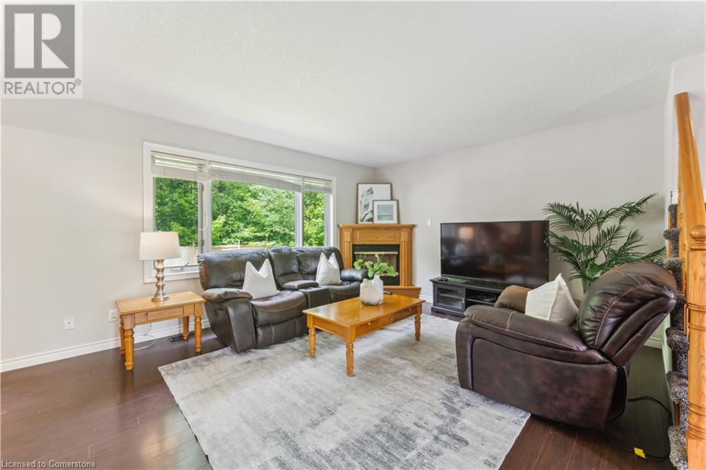 35 Dayman Court, Kitchener, Ontario  N2M 3A1 - Photo 12 - 40740788