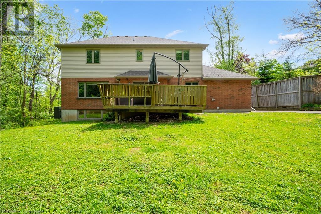 35 Dayman Court, Kitchener, Ontario  N2M 3A1 - Photo 40 - 40740788