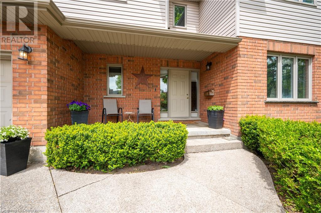 35 Dayman Court, Kitchener, Ontario  N2M 3A1 - Photo 5 - 40740788