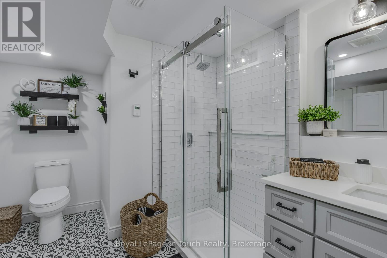 72 William Street, Oro-Medonte, Ontario  L0L 2L0 - Photo 13 - S12218123