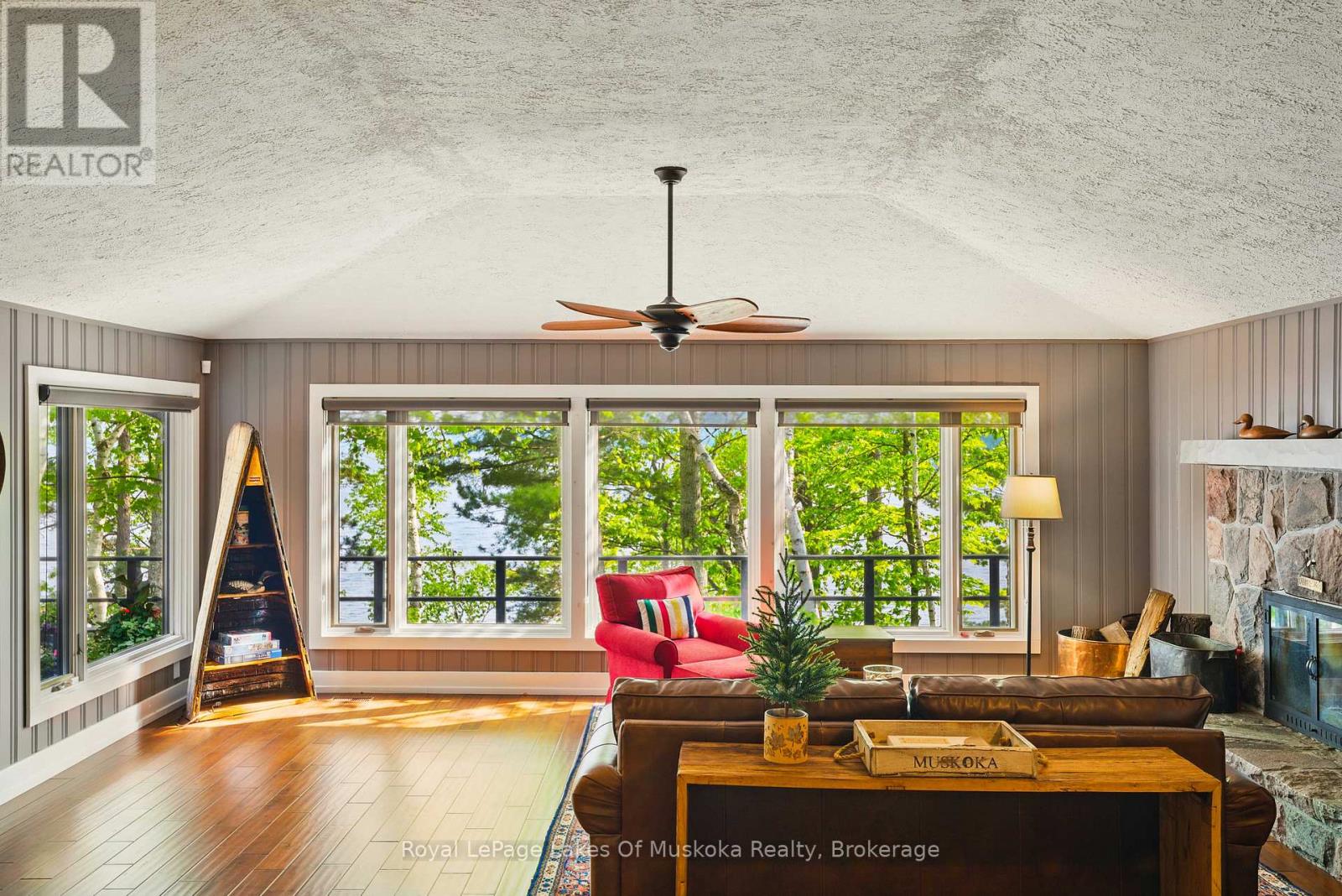 1162-2 Osborne Point Road, Lake Of Bays, Ontario  P0H 0A9 - Photo 15 - X12218234