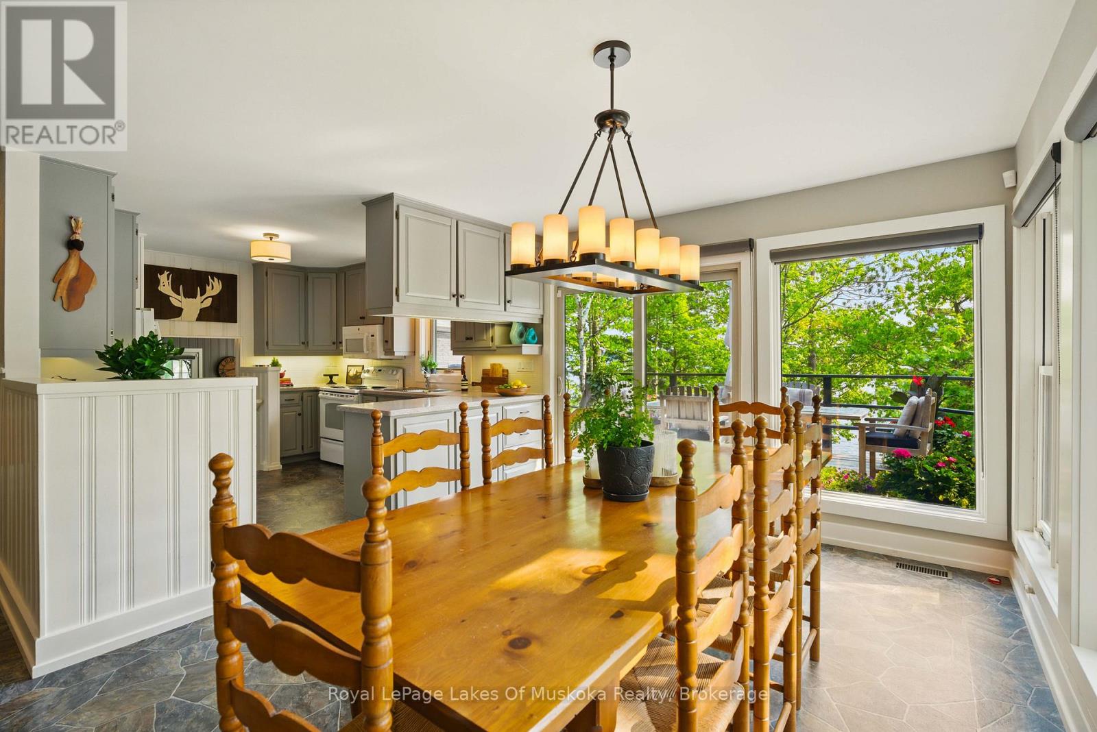 1162-2 Osborne Point Road, Lake Of Bays, Ontario  P0H 0A9 - Photo 25 - X12218234