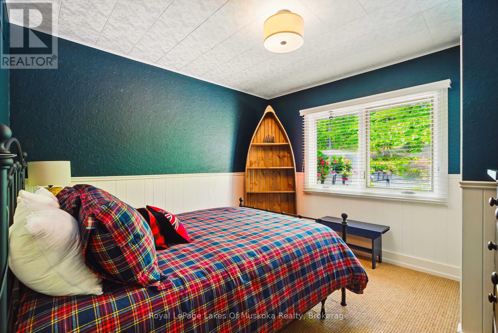 1162-2 Osborne Point Road, Lake Of Bays, Ontario  P0H 0A9 - Photo 30 - X12218234