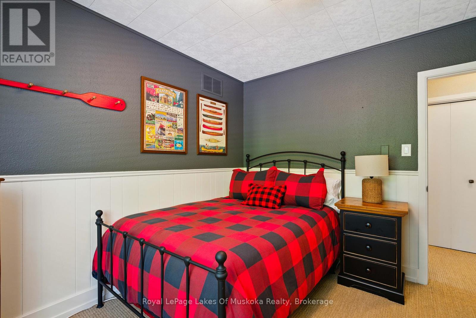 1162-2 Osborne Point Road, Lake Of Bays, Ontario  P0H 0A9 - Photo 33 - X12218234