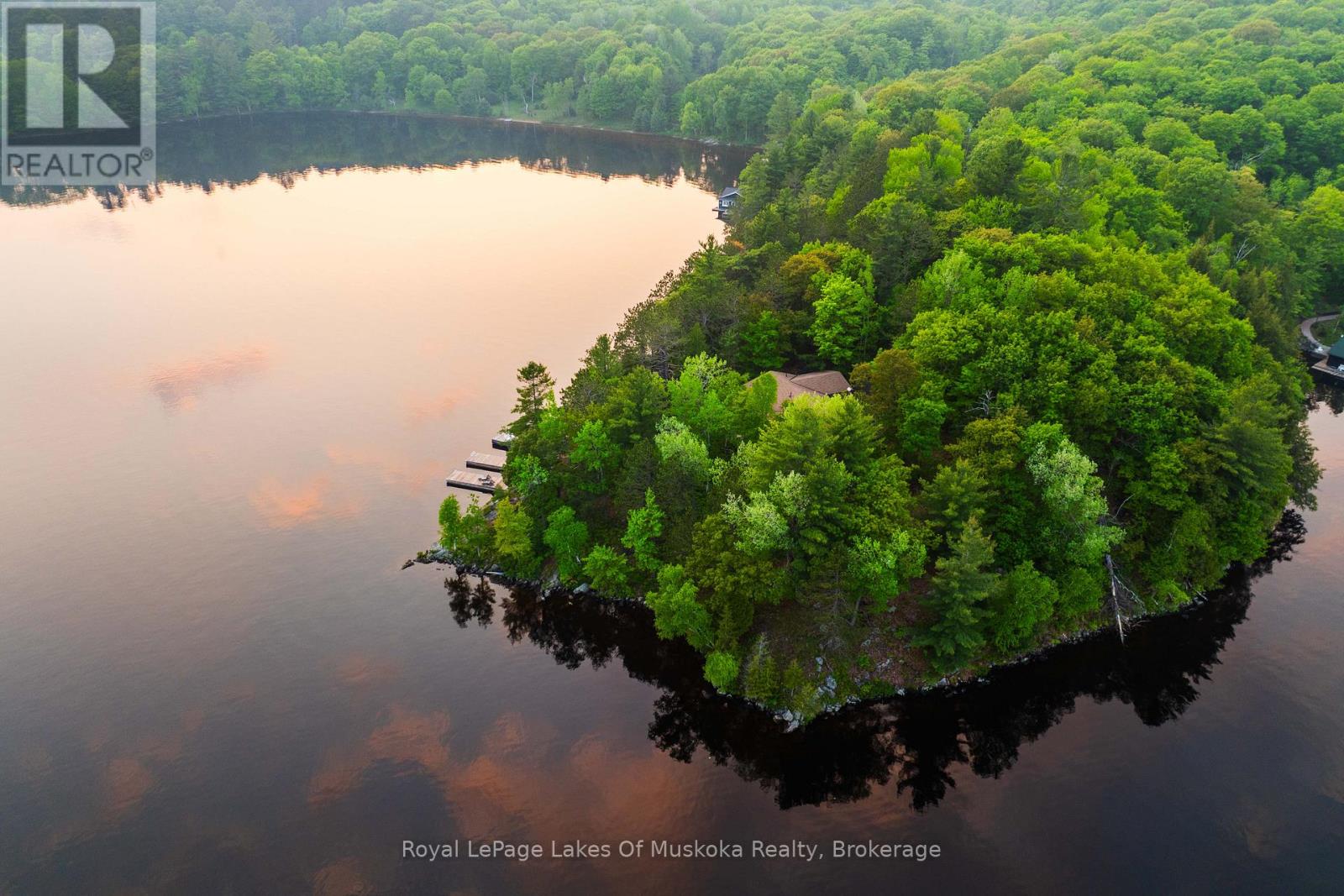 1162-2 Osborne Point Road, Lake Of Bays, Ontario  P0H 0A9 - Photo 46 - X12218234