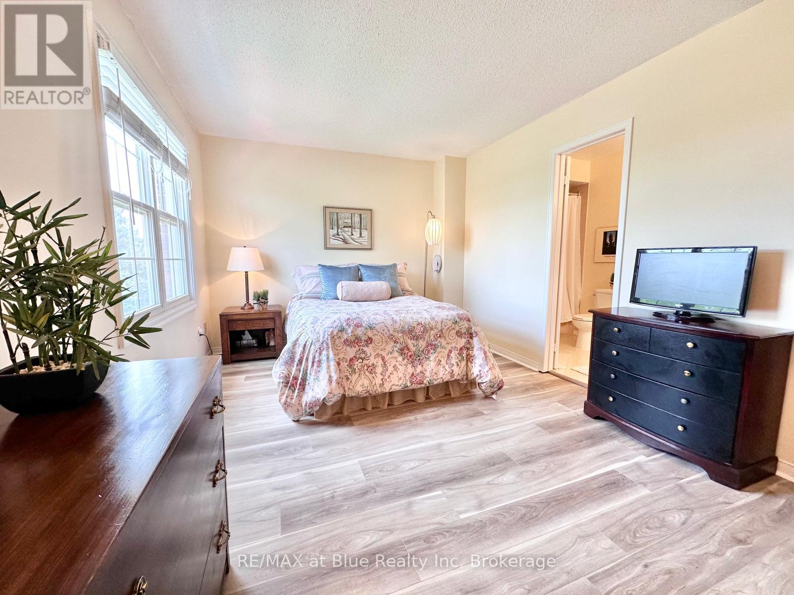 8 Stornwood Court, Brampton, Ontario  L6W 4H4 - Photo 26 - W12218347
