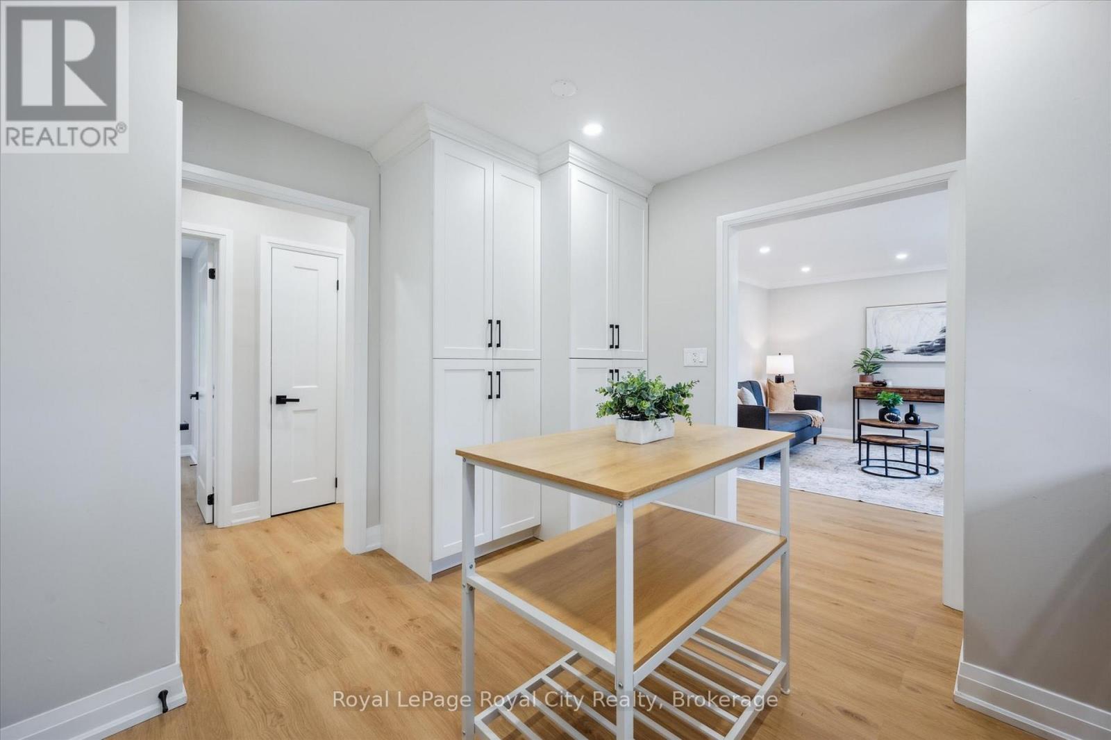 22 Heath Road, Guelph, Ontario  N1H 6G9 - Photo 15 - X12218553