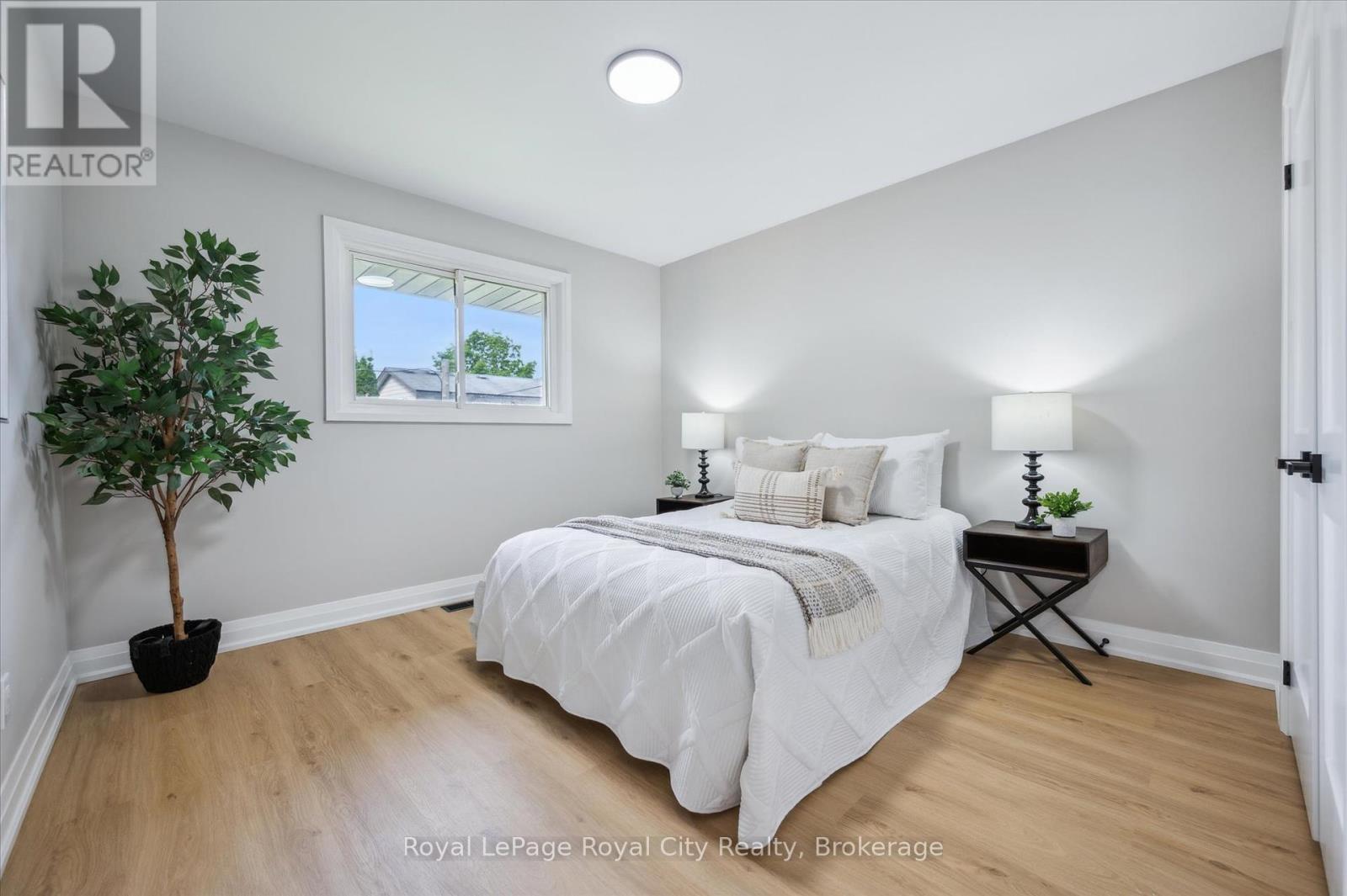 22 Heath Road, Guelph, Ontario  N1H 6G9 - Photo 17 - X12218553