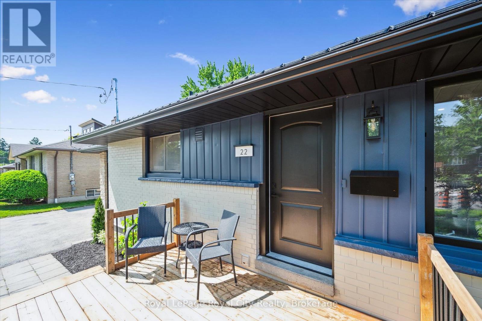 22 Heath Road, Guelph, Ontario  N1H 6G9 - Photo 6 - X12218553