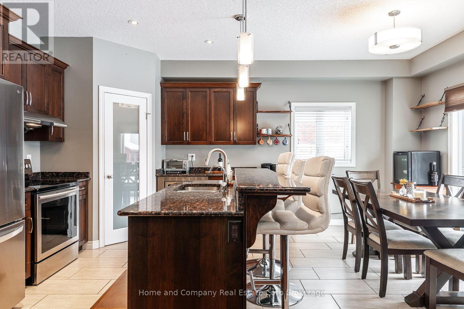 13 Brown Street, Stratford, Ontario  N5A 0B8 - Photo 7 - X12218563