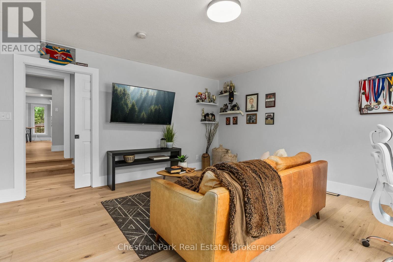 245 Summit Drive, Huntsville, Ontario  P1H 1Y9 - Photo 23 - X12218614