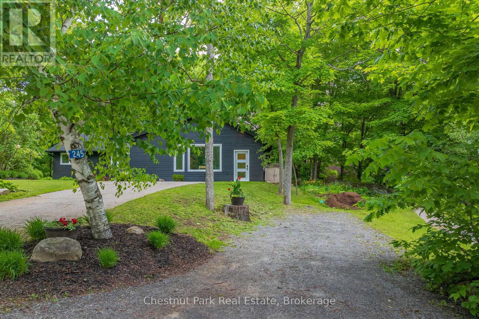 245 Summit Drive, Huntsville, Ontario  P1H 1Y9 - Photo 43 - X12218614