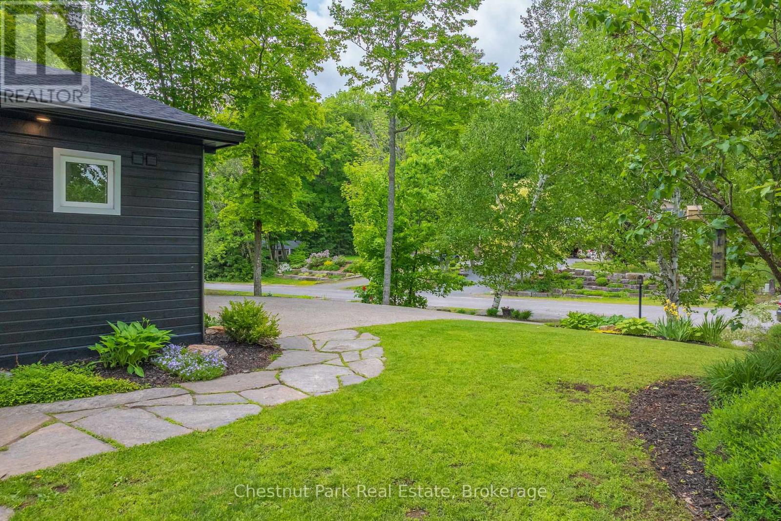 245 Summit Drive, Huntsville, Ontario  P1H 1Y9 - Photo 47 - X12218614