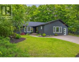 245 SUMMIT DRIVE, Huntsville, Ontario