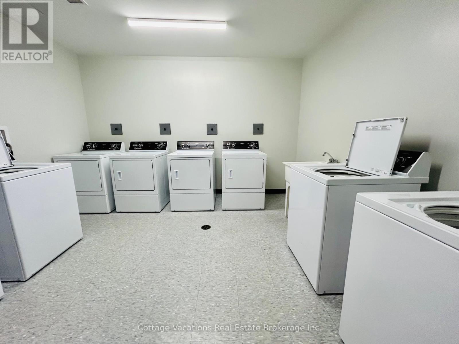 314 - 25 Pen Lake Point, Huntsville, Ontario  P1H 1A9 - Photo 31 - X12218656