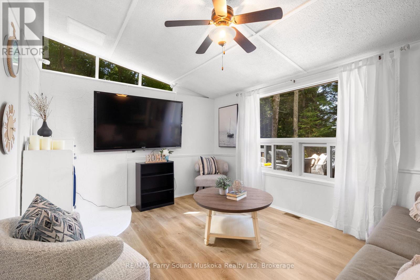 13 Shady Lane, Seguin, Ontario  P2A 0B2 - Photo 6 - X12218700