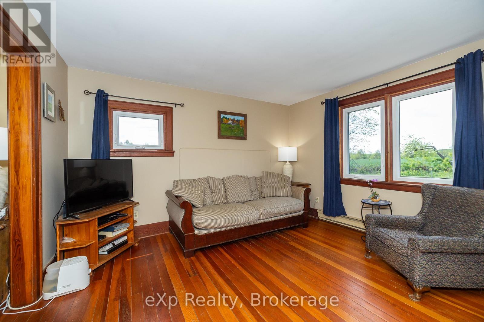 58111 12th Line, Meaford, Ontario  N4L 1W5 - Photo 8 - X12218751