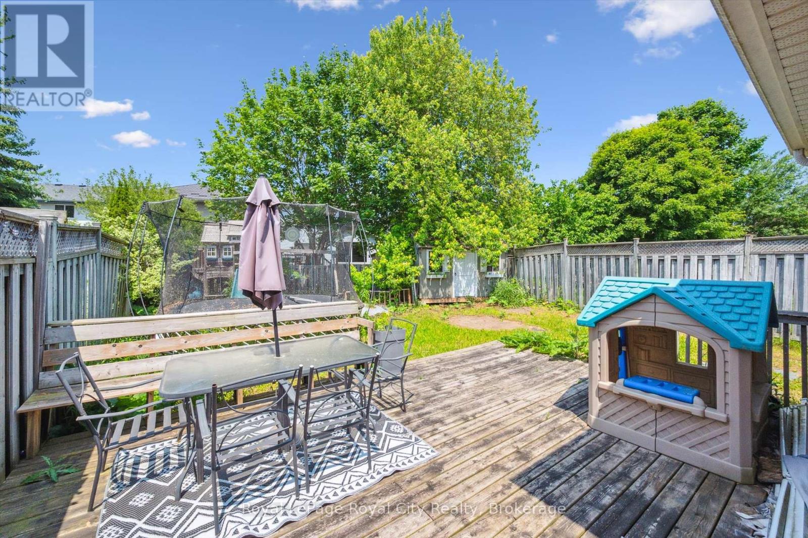 86 Swift Crescent, Guelph, Ontario  N1E 7J1 - Photo 23 - X12218778