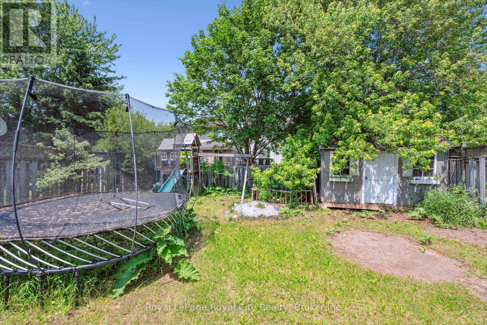 86 Swift Crescent, Guelph, Ontario  N1E 7J1 - Photo 24 - X12218778