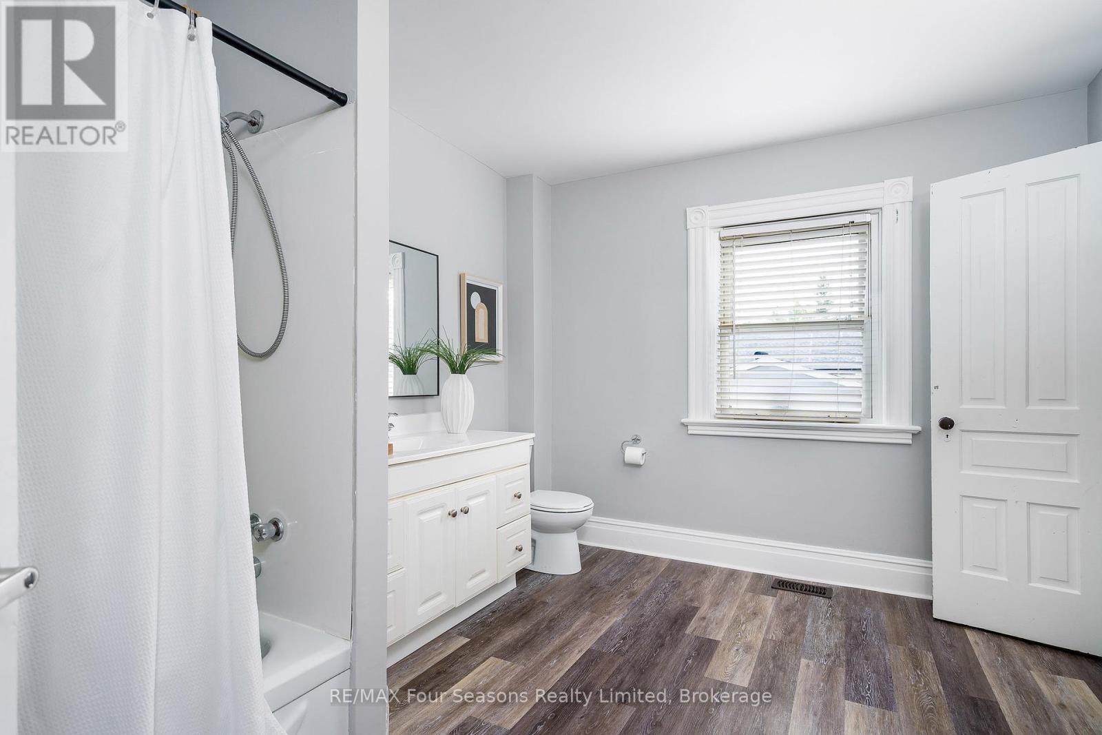 43 Cedar Street, Collingwood, Ontario  L9Y 3A4 - Photo 27 - S12218826
