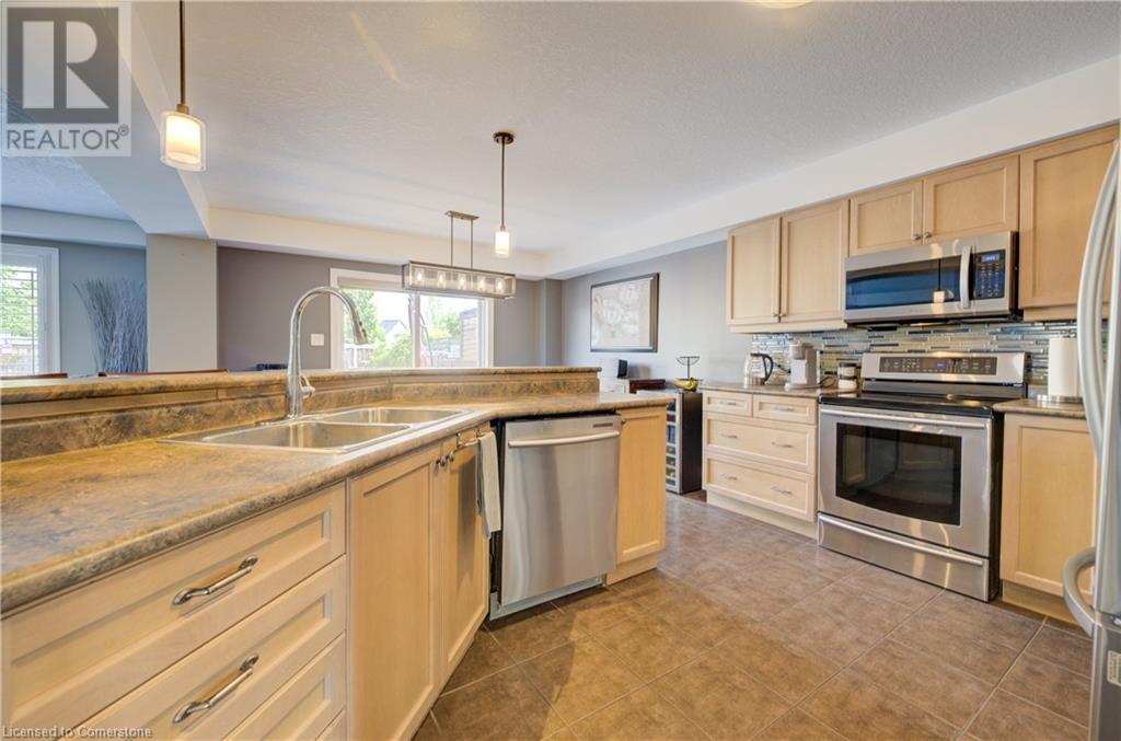 354 Salisbury Avenue, Cambridge, Ontario  N1S 0A2 - Photo 12 - 40740895